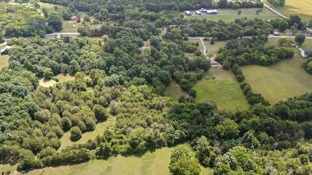 6965 Cross Keys Rd, College Grove, TN 37046