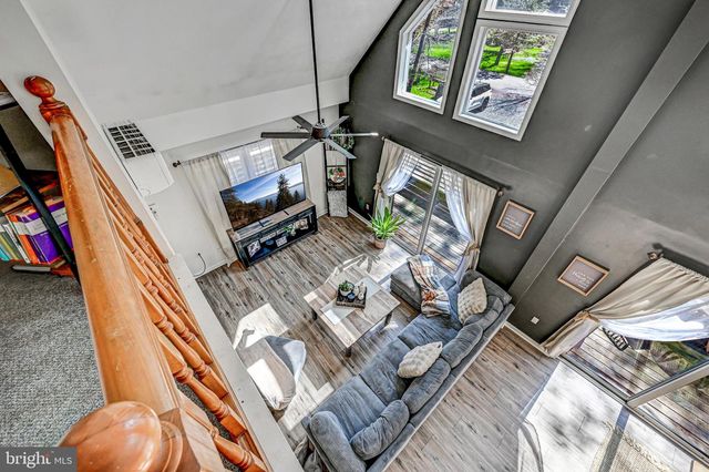 148 POCONO RD, Albrightsville, PA 18210