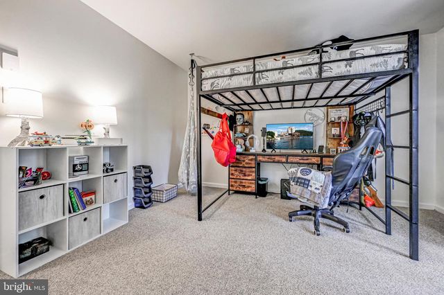 148 POCONO RD, Albrightsville, PA 18210