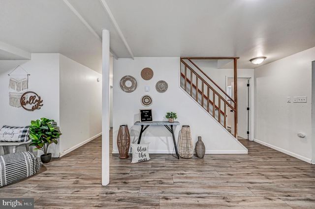 148 POCONO RD, Albrightsville, PA 18210