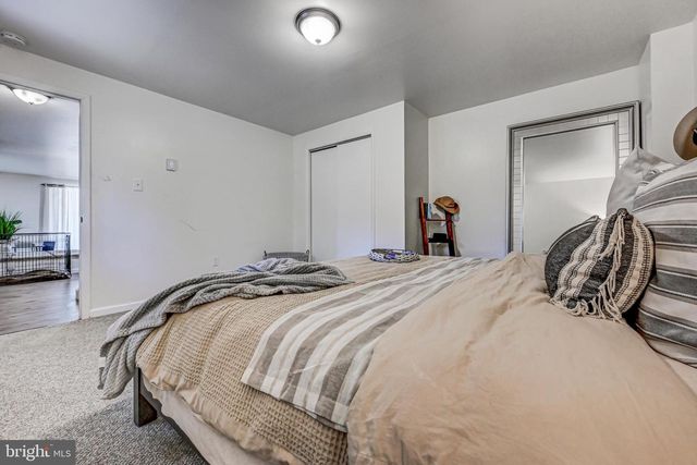 148 POCONO RD, Albrightsville, PA 18210
