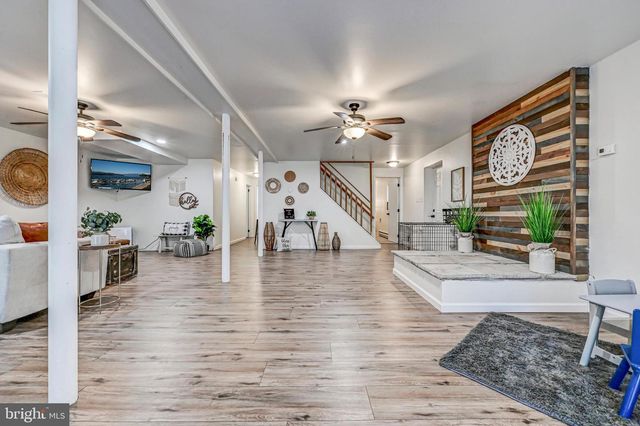 148 POCONO RD, Albrightsville, PA 18210