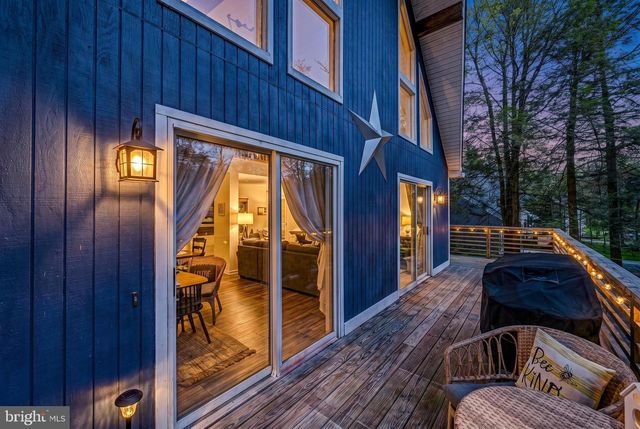 148 POCONO RD, Albrightsville, PA 18210