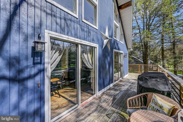148 POCONO RD, Albrightsville, PA 18210