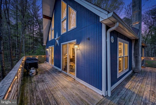 148 POCONO RD, Albrightsville, PA 18210