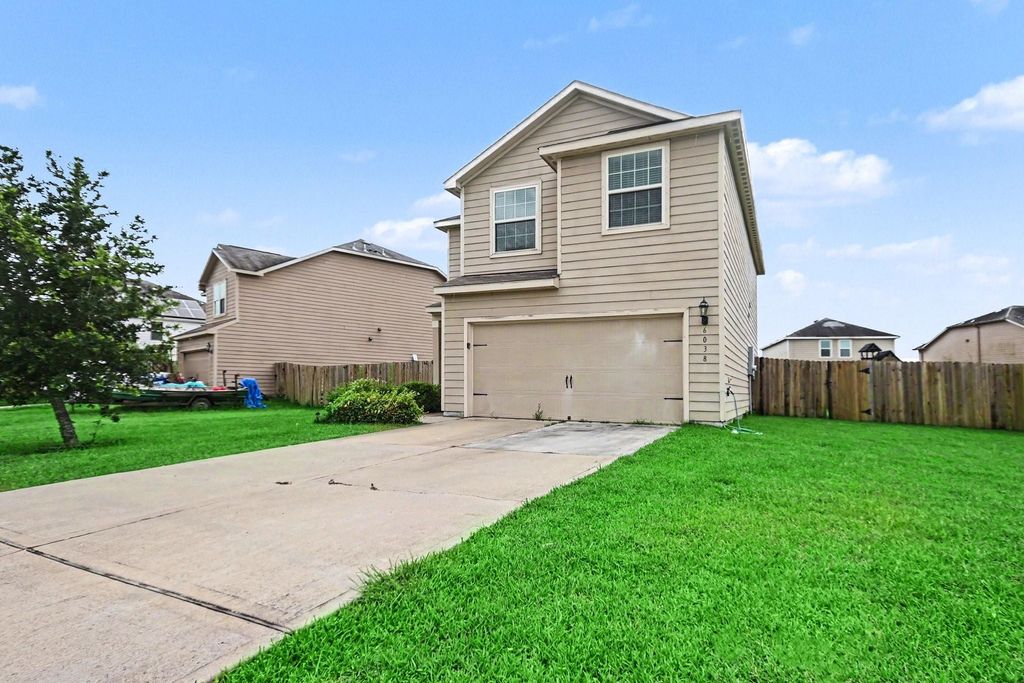 6038 Coral Cove Road, Cove, TX 77523