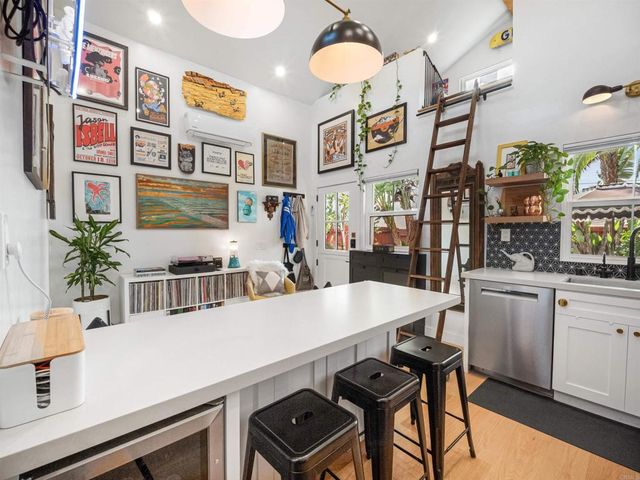 1323 Lehigh Street, San Diego, CA 92110
