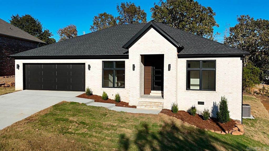 10732 Rocky Creek Drive, Sherwood, AR 72120