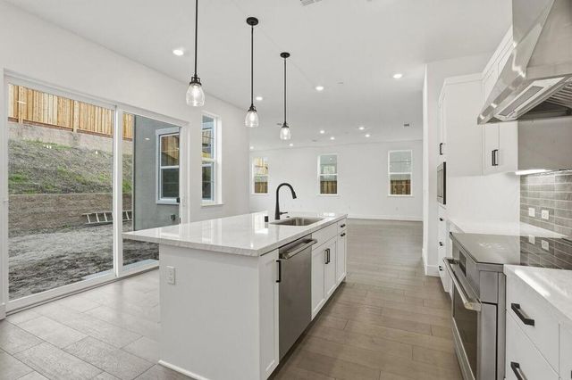 1913 Michael Avenue, Dublin, CA 94568