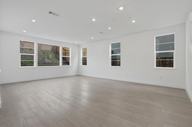 1913 Michael Avenue, Dublin, CA 94568