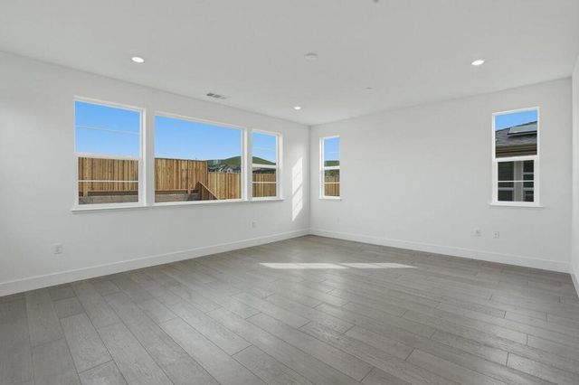 1913 Michael Avenue, Dublin, CA 94568