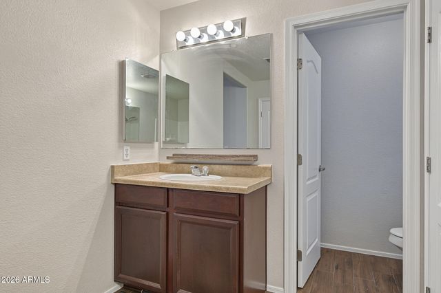 1084 E KELSI Avenue, San Tan Valley, AZ 85140