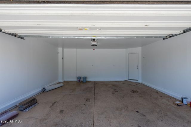 1084 E KELSI Avenue, San Tan Valley, AZ 85140