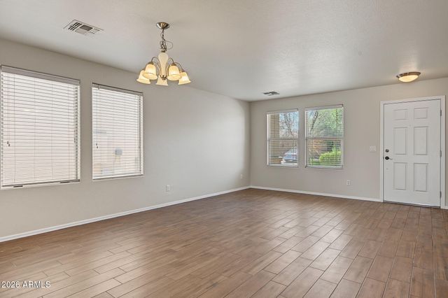 1084 E KELSI Avenue, San Tan Valley, AZ 85140