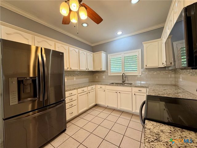689 River Run, New Braunfels, TX 78132