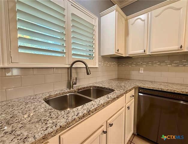 689 River Run, New Braunfels, TX 78132