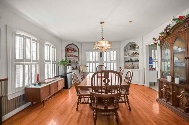 615 N GLENWOOD AVENUE, Clearwater, FL 33755