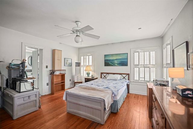 615 N GLENWOOD AVENUE, Clearwater, FL 33755