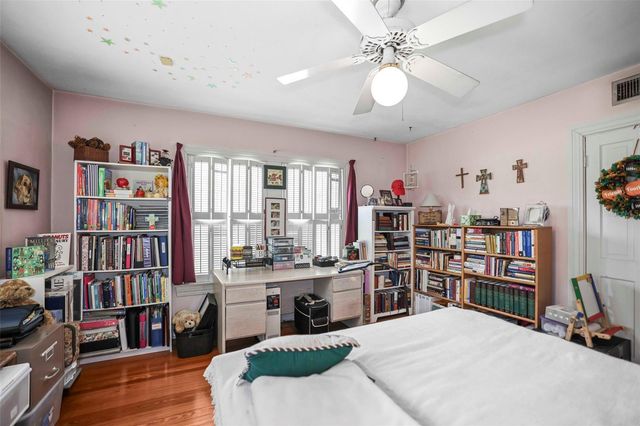 615 N GLENWOOD AVENUE, Clearwater, FL 33755