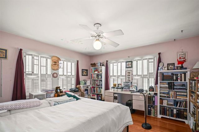 615 N GLENWOOD AVENUE, Clearwater, FL 33755
