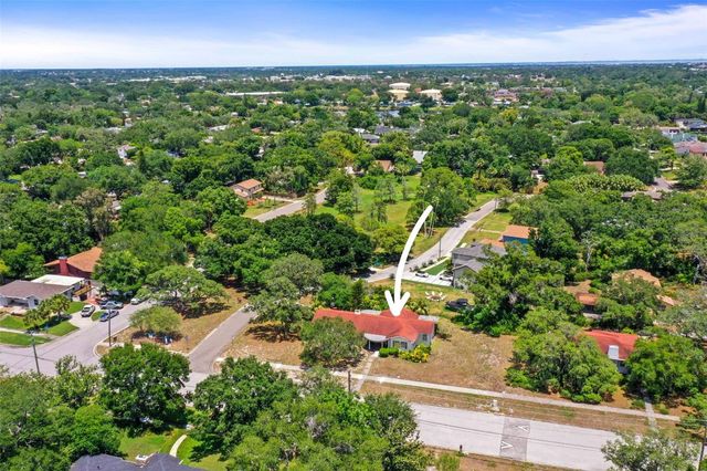 615 N GLENWOOD AVENUE, Clearwater, FL 33755