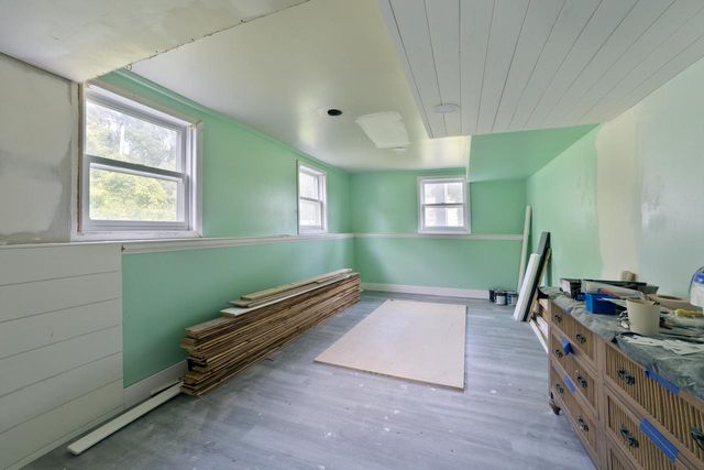 W772 Douglas AVENUE, Burlington, WI 53105