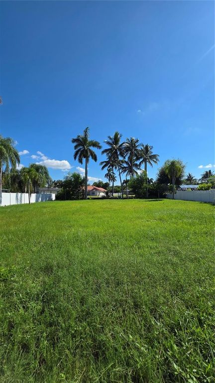 6915 9TH AVENUE NW, BRADENTON, FL 34209 — photo 3