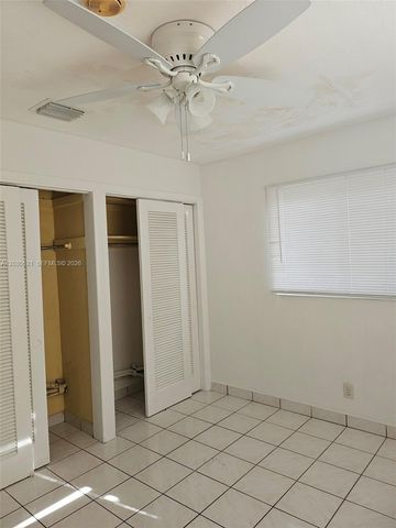 709 NE 4th Ct 6, Hallandale Beach, FL 33009