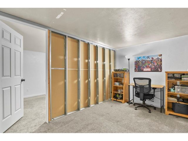 9749 W Fairview Ave, Littleton, CO 80127