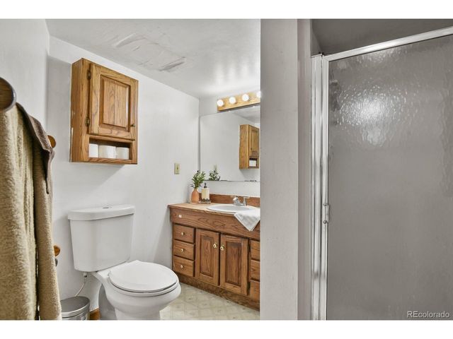 9749 W Fairview Ave, Littleton, CO 80127