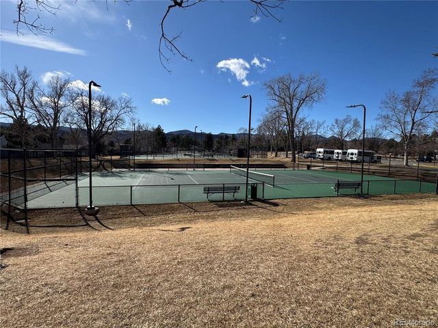 9749 W Fairview Ave, Littleton, CO 80127