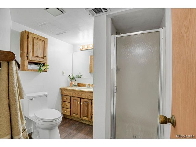 9749 W Fairview Ave, Littleton, CO 80127