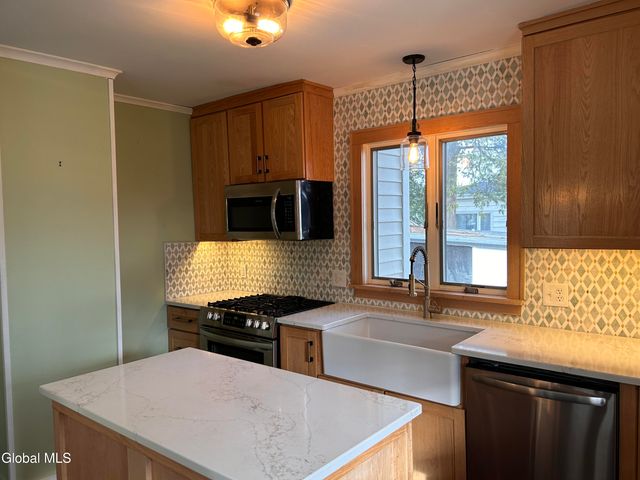 473 Bruno Street, Rotterdam, NY 12306