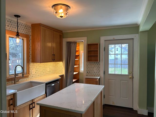 473 Bruno Street, Rotterdam, NY 12306