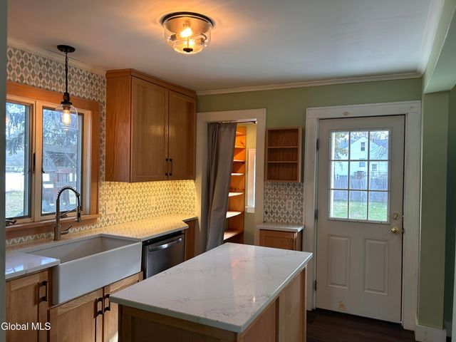 473 Bruno Street, Rotterdam, NY 12306