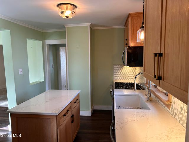 473 Bruno Street, Rotterdam, NY 12306