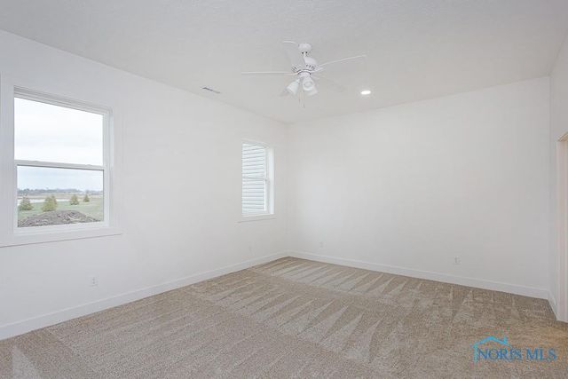 212 EAST BRIDGE Road, Northwood, OH 43619