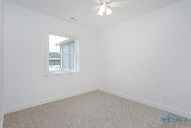 212 EAST BRIDGE Road, Northwood, OH 43619