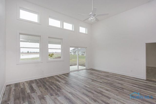 212 EAST BRIDGE Road, Northwood, OH 43619