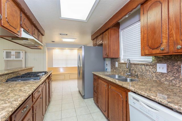 2921 Chicago Street, Houston, TX 77017
