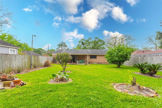 2921 Chicago Street, Houston, TX 77017