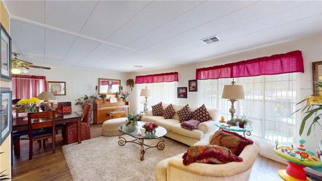 18601 Newland 90, Huntington Beach, CA 92646