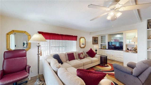 18601 Newland 90, Huntington Beach, CA 92646