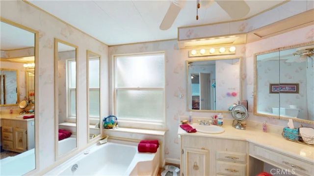 18601 Newland 90, Huntington Beach, CA 92646
