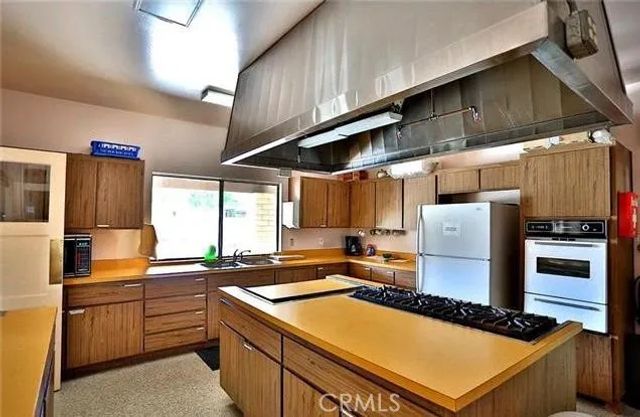 18601 Newland 90, Huntington Beach, CA 92646