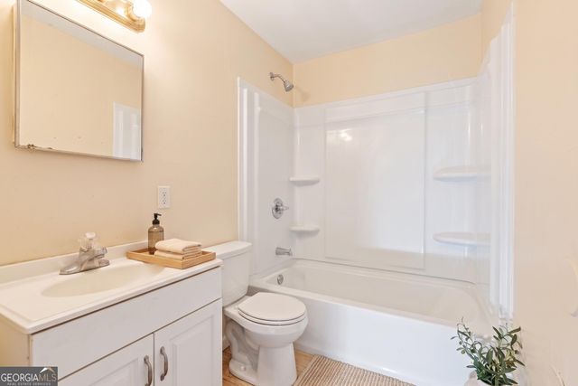 1005 Regis Road SE, Atlanta, GA 30315