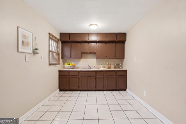 1005 Regis Road SE, Atlanta, GA 30315