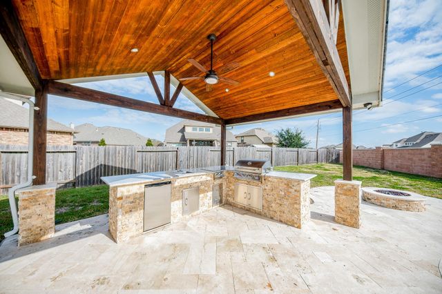 6301 Superior Drive, League City, TX 77573