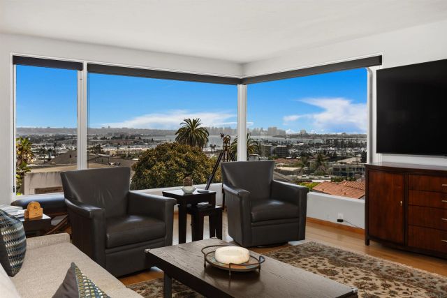 1044 Leroy Street, San Diego, CA 92106