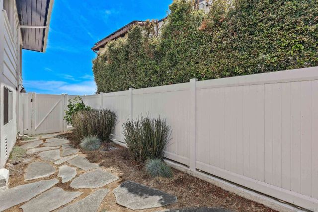 1044 Leroy Street, San Diego, CA 92106